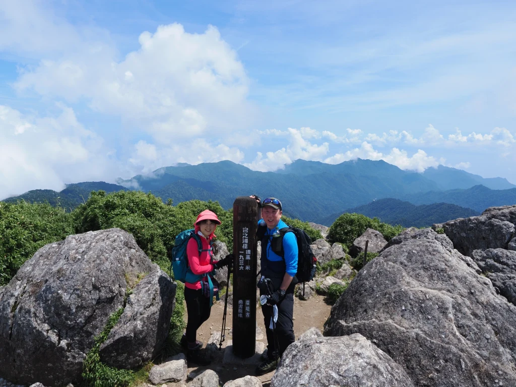 宮之浦岳山頂
