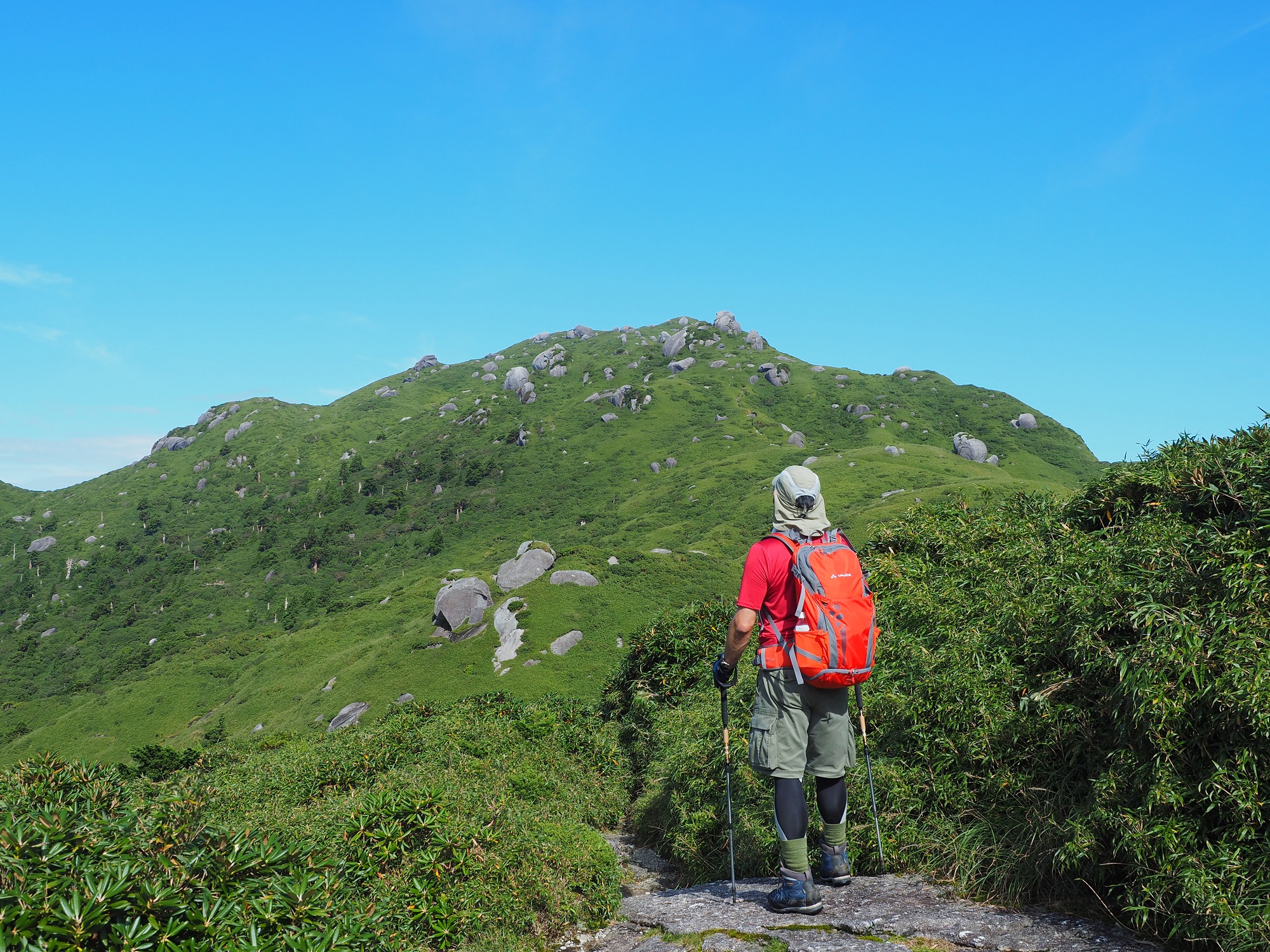 宮之浦岳山頂までもう少し